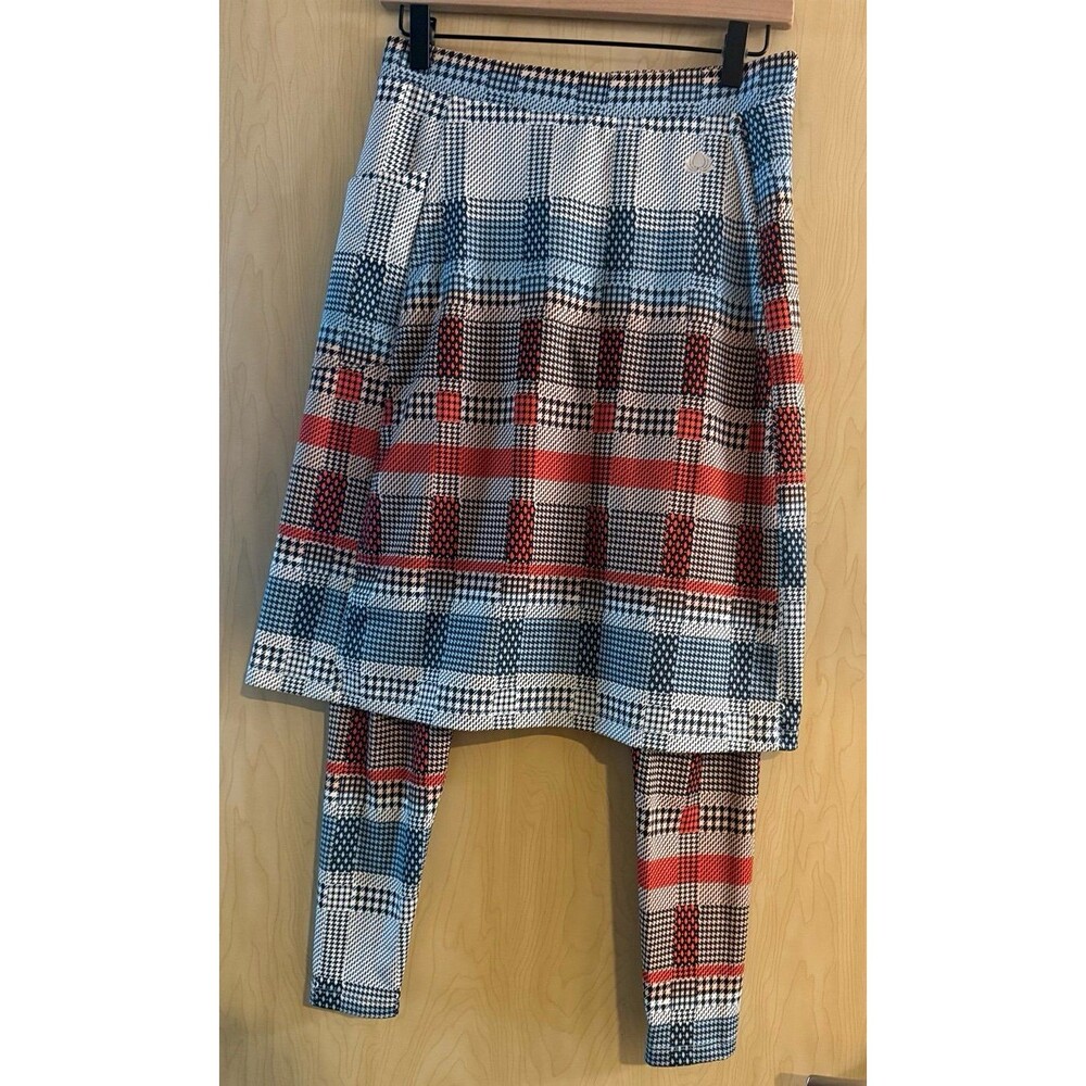 Snoga modest long skort built in leggings size small